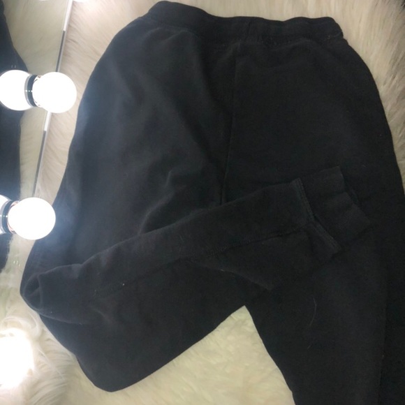 Sweats - Picture 3 of 4